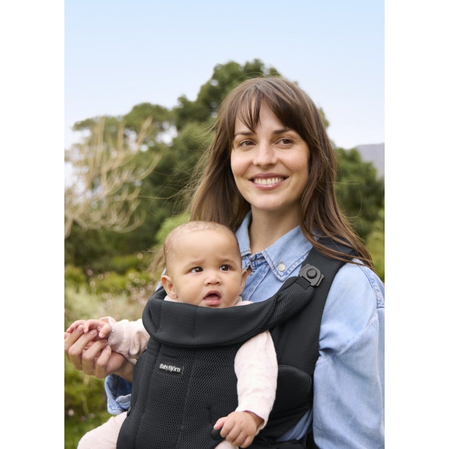 BabyBjörn Hold Μάρσιπος Μωρού Ergonomic Mesh Μαύρο – 0–18m, 3,2–13,5kg