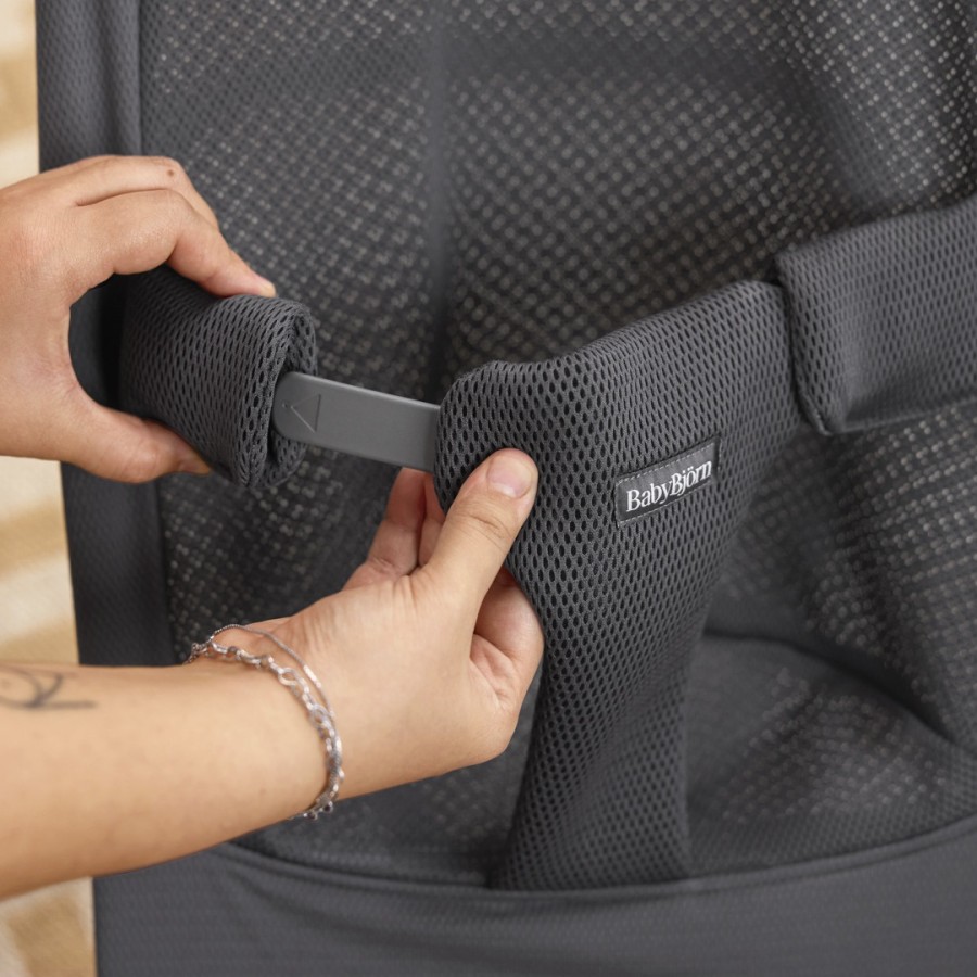 BabyBjörn βρεφικό Ριλάξ Begin Mesh Anthracite 0-9 Μηνών( φυσικό λίκνισμα )