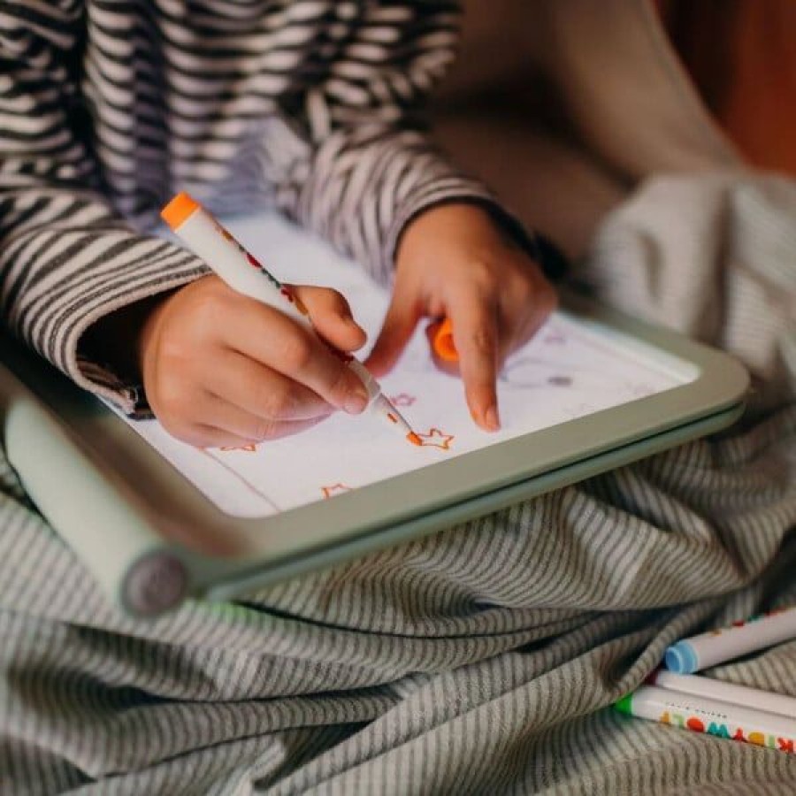 Kidywolf Παιδικό Tablet Ζωγραφικής Δύο Όψεων, Επαναφορτιζόμενο με Φως, Οθόνη LED & Μαυροπίνακα