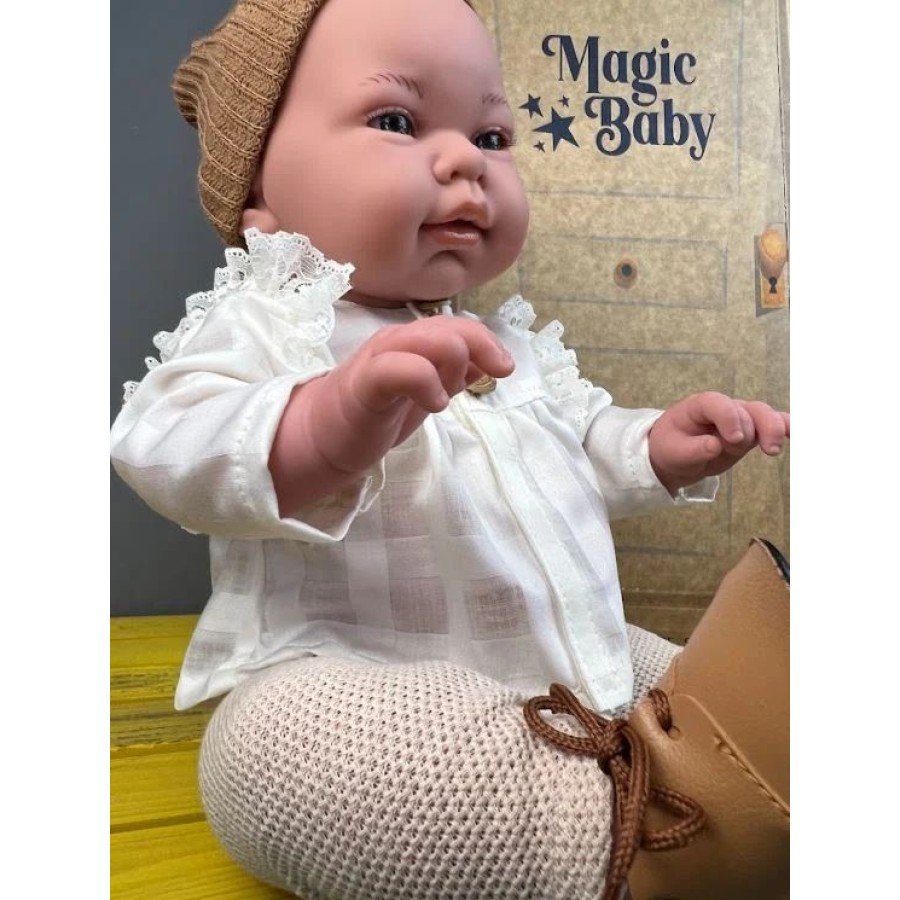 Lamagik Magic Baby Χειροποίητη Κούκλα Marina με Marina με Λευκό Πουκάμισο & Καφέ Σκουφάκι 45εκ. Ελαφρώς Αρωματισμένη
