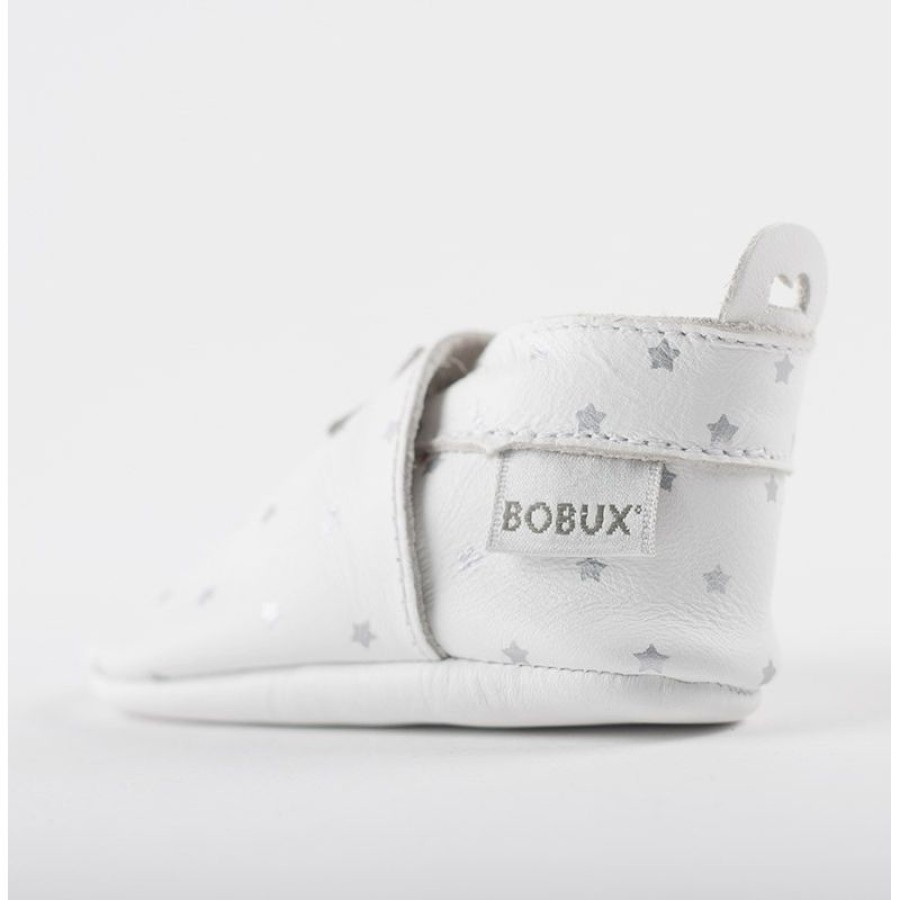 Bobux Δερμάτινο βρεφικό παπούτσι  Softsoles Stars White and Silver-4324