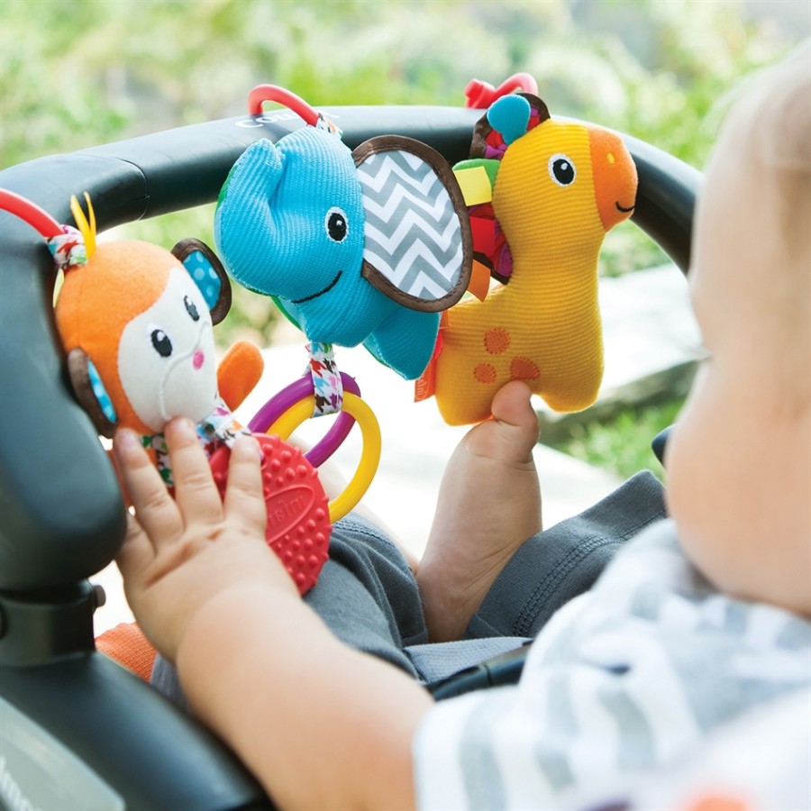 Infantino 3 κρεμαστά ζωάκια-κουδουνίστρες ΤΑG ALONG TRAVEL PALS 930-005365-10