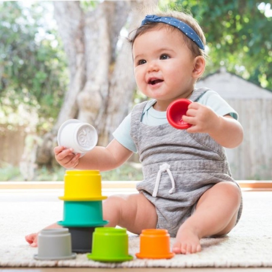Infantino Εκπαιδευτικό Παιχνίδι Στοίβαξης Stack 'n Nest Cups