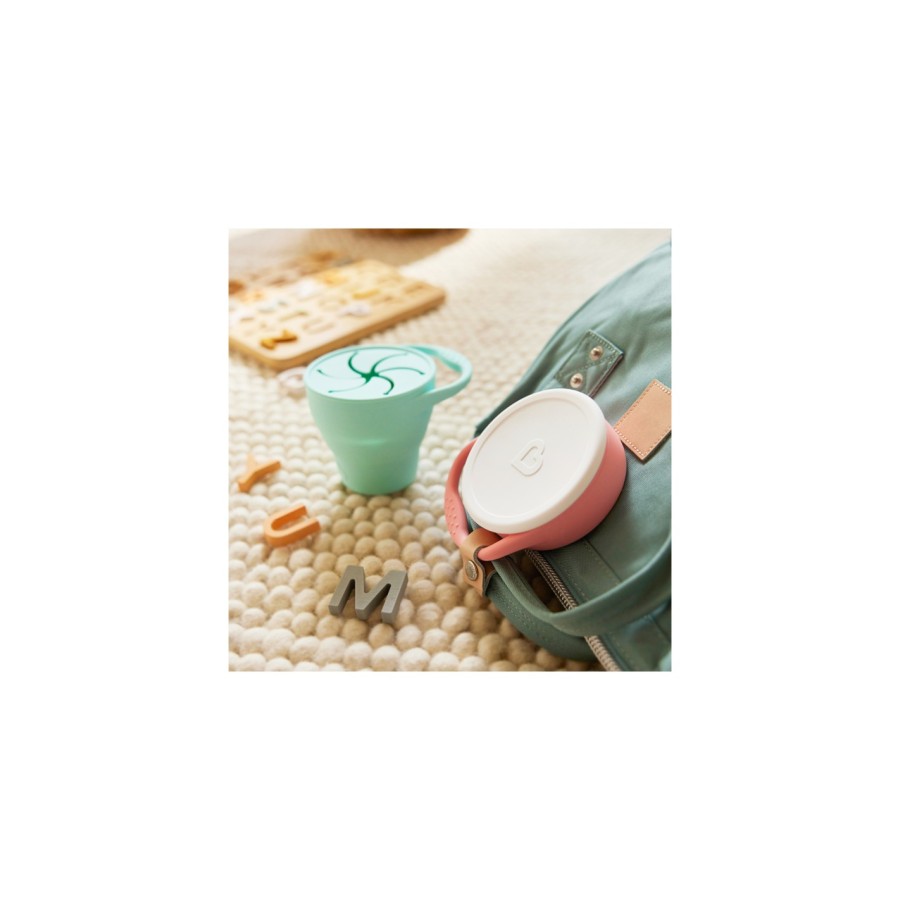 Munchkin Δοχείο Σνακ Cest Silikone! Snack Catcher Coral
