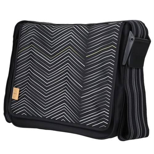 Lassig τσάντα αλλαγής Messenger Bag Zigzag black & white LMB10101175