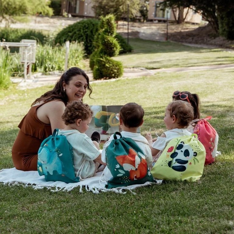 Παιδική Αδιάβροχη Τσάντα με Κορδόνια Αλεπουδάκι 33x39εκ. Sassi
