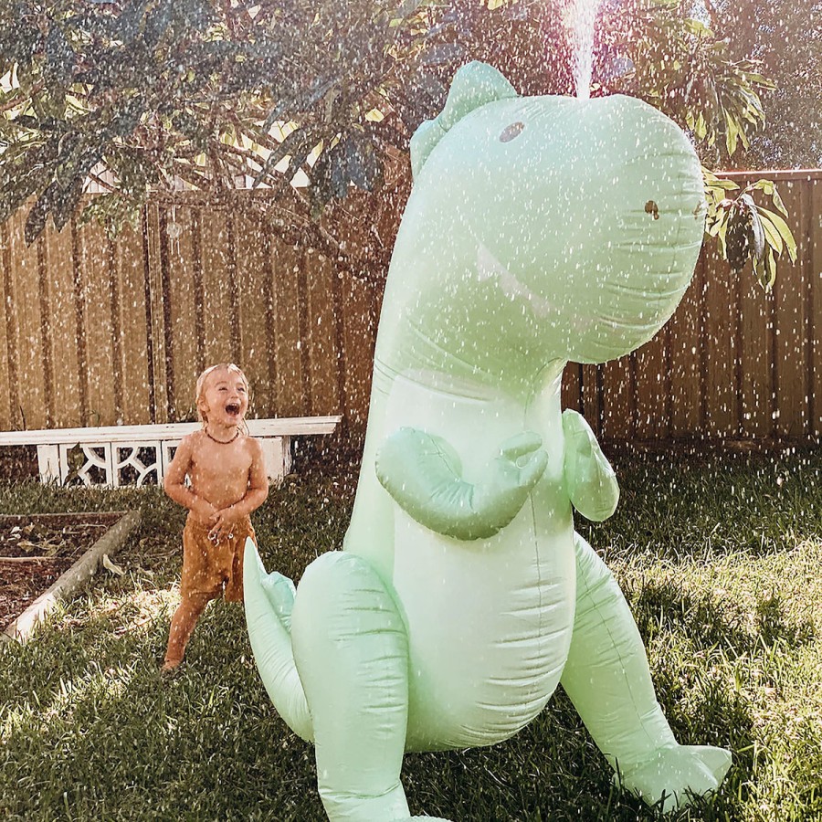Sunnylife Φουσκωτός Ψεκαστήρας Surfing Dino Inflatable Giant Sprinkler S3PSPGSU ύψος 160cm 