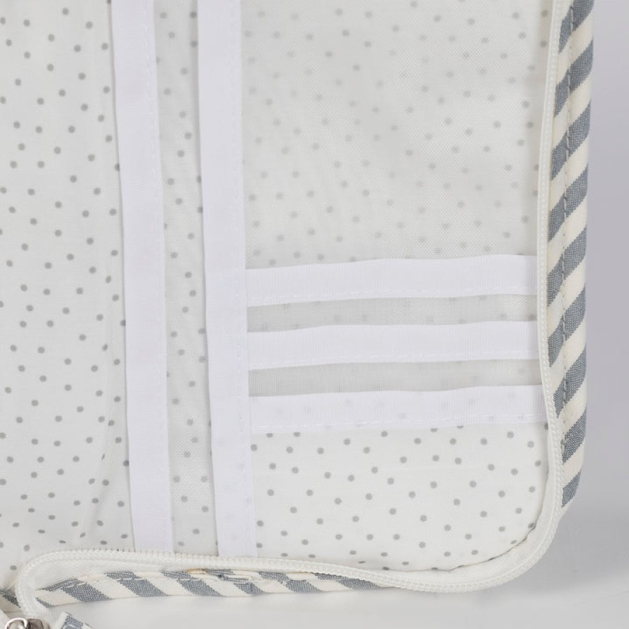Θήκη Βιβλιαρίου Praline Stips Matcha 17x25εκ. Walking Mum