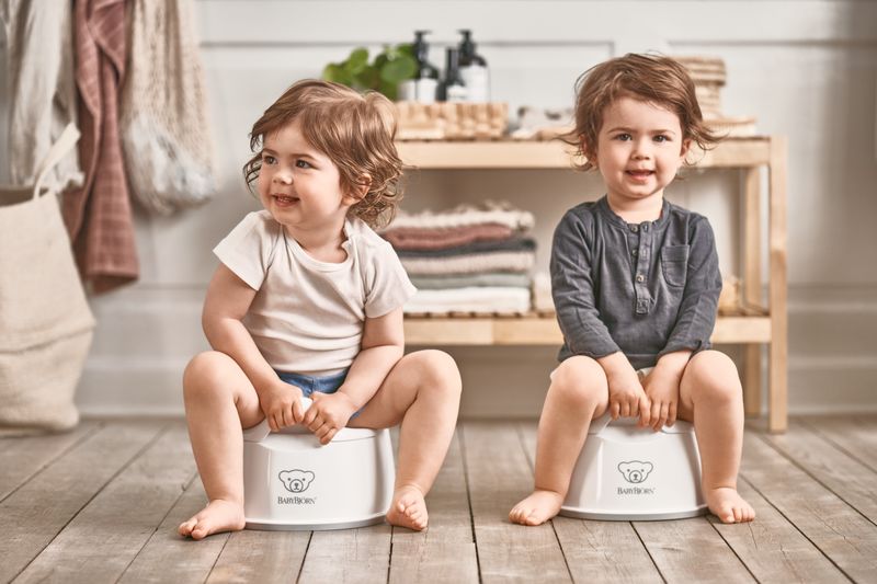 BabyBjörn Potty Chair Γιο-Γιό Εκμάθησης White/Grey - 1