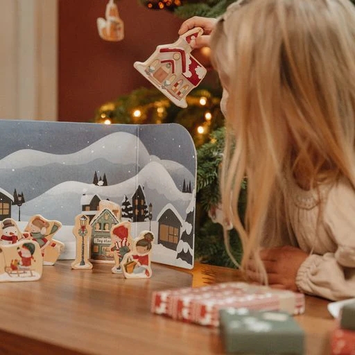 Little Dutch Ξύλινο Χριστουγεννιάτικο Ημερολόγιο Advent με 24 Κουτιά Δώρου - 1
