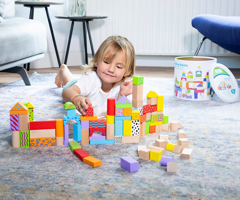 New Classic Toys Ξύλινα Χρωματιστά Τουβλάκια Κατασκευών Σετ 100τμχ. - 1