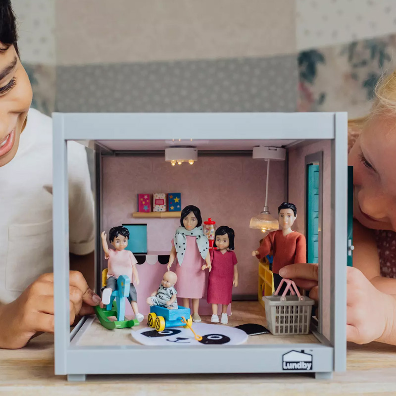 Lundby Μινιατούρες Οικογένεια Jamie 5τμχ. για Κουκλόσπιτι DIY - 1