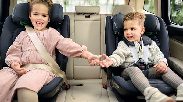 Maxi Cosi Παιδικό Κάθισμα Αυτοκινήτου Titan Pro I-Size Authentic Black 9-36kg   - 1