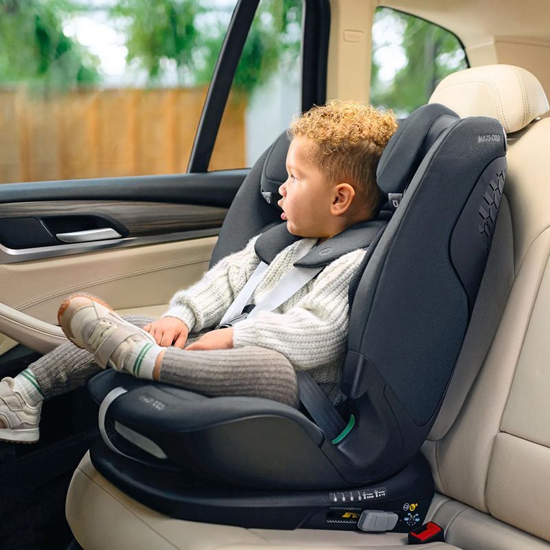 Maxi Cosi Παιδικό Κάθισμα Αυτοκινήτου Titan Pro I-Size Authentic Black 9-36kg   - 2
