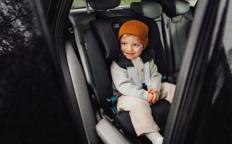 Britax Romer Κάθισμα Αυτοκινήτου 76-150cm Versafix i-Size Midnight Grey 9-36kg, ΔΩΡΟ ΠΡΟΣΤΑΤΕΥΤΙΚΟ ΠΛΑΤΗΣ ΜΕ ΘΗΚΕΣ  - 1