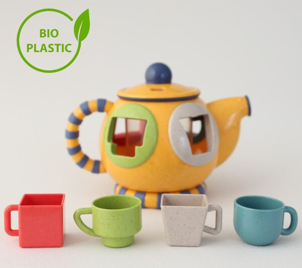 Tolo Toys Τσαγιέρα με Σχήματα-Σφηνώματα από Βιοδιασπώμενο Πλαστικό - 1