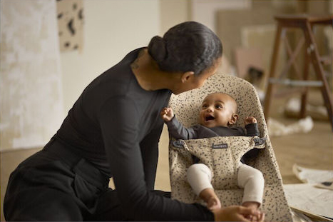 BabyBjörn Βρεφικό Ρηλάξ Bliss Woven Print Beige/Dark Grey - 1