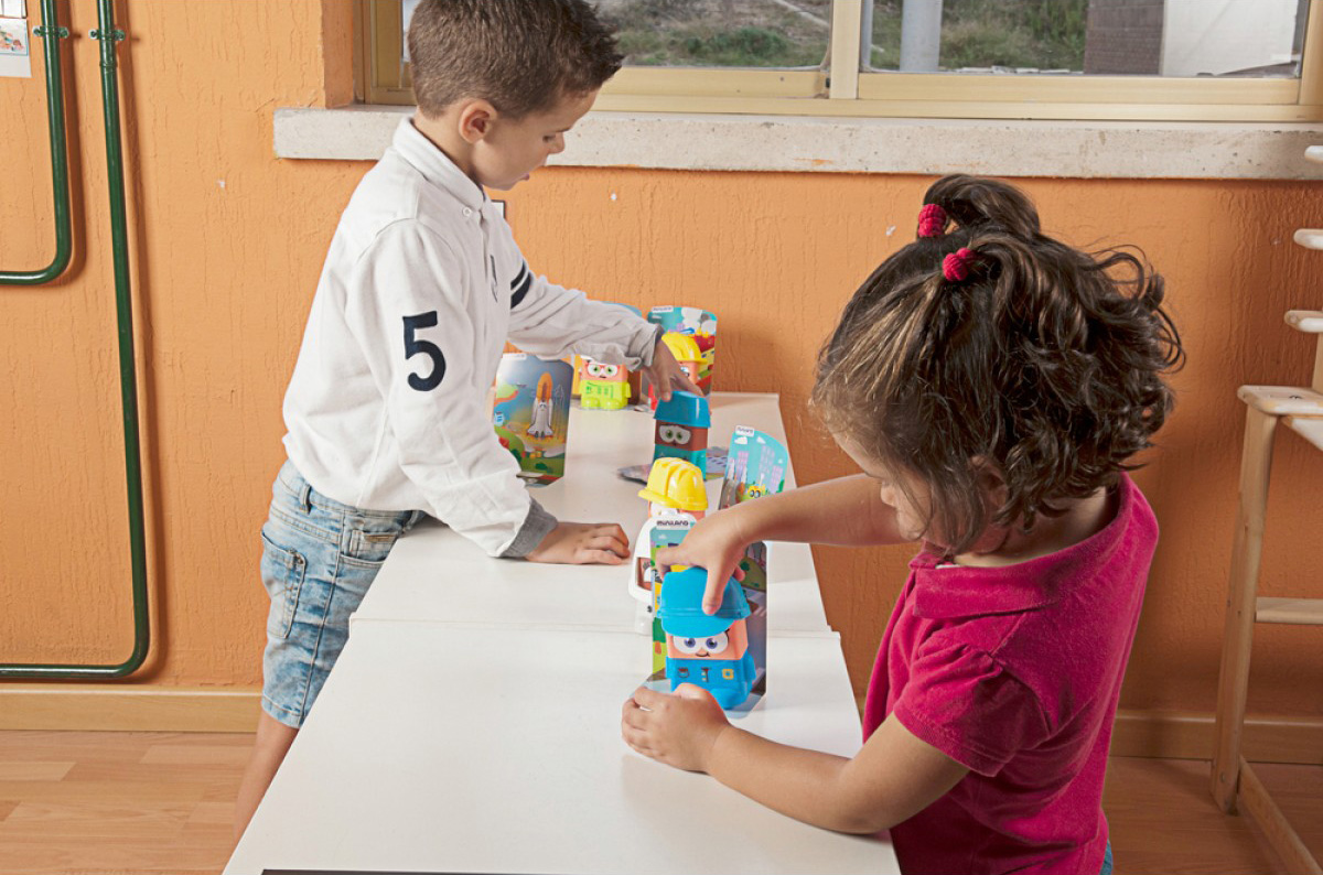 Miniland Super Blocks Εκπαιδευτικά Τουβλάκια Jobs - 1