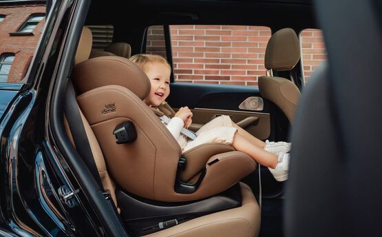 Britax Romer Κάθισμα Αυτοκινήτου Advansafix Pro Lux iSize 76-150cm (9-36kg) Warm Caramel - 2