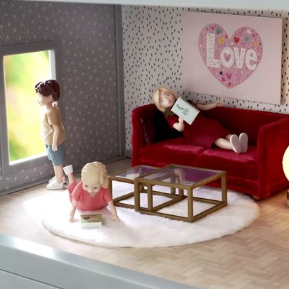 Lundby Μινιατούρες Έπιπλα Σαλονιού με Κόκκινο Καναπέ για Κουκλόσπιτο DIY - 1